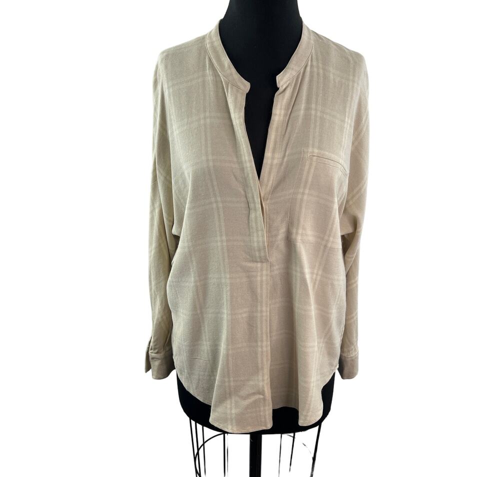 VINCE Beige Top Wool Stretch Plaid Drop Shoulder Split Neck Pullover Sz Medium M